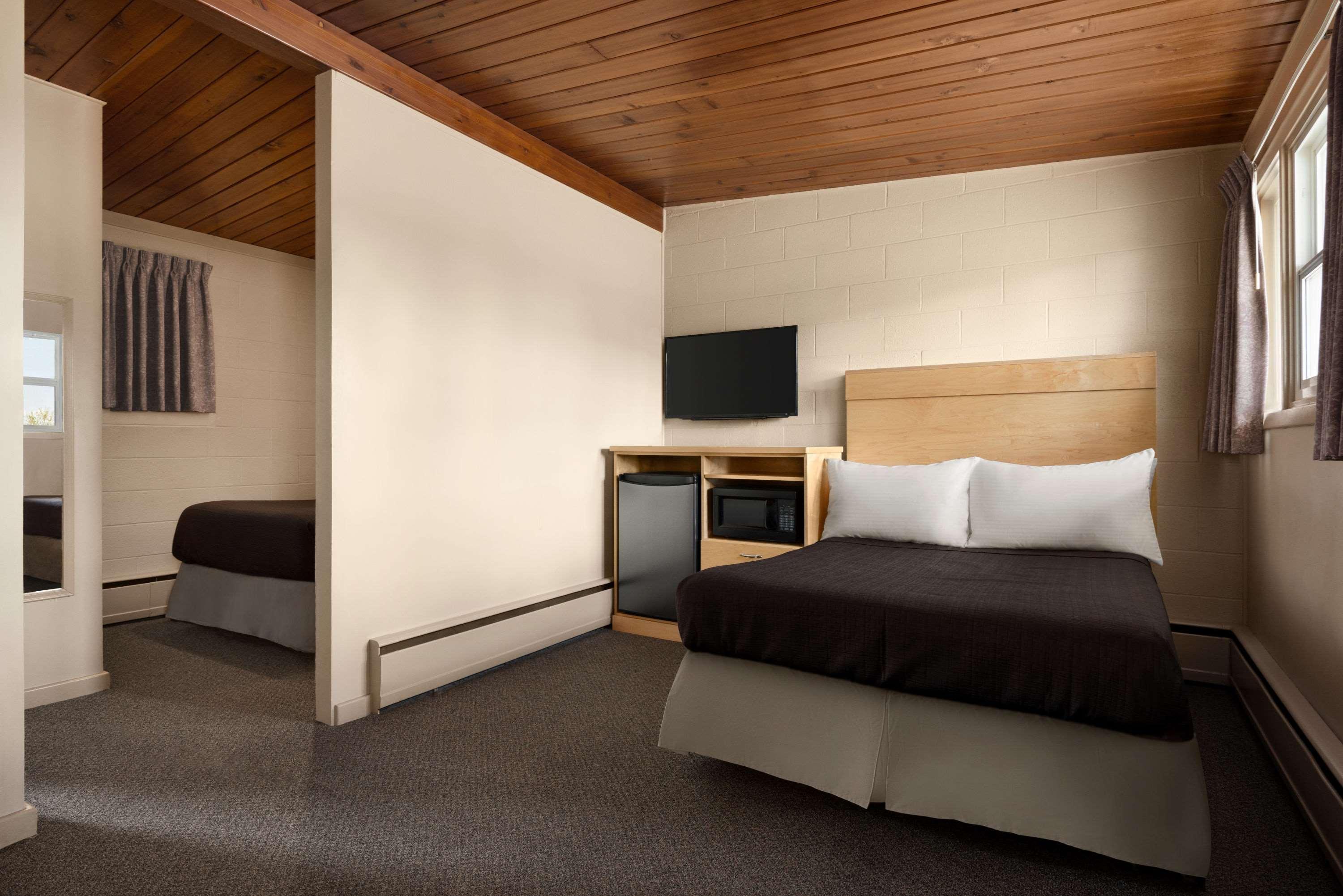 Thriftlodge Moose Jaw Ngoại thất bức ảnh