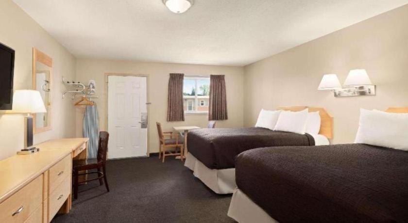 Thriftlodge Moose Jaw Ngoại thất bức ảnh